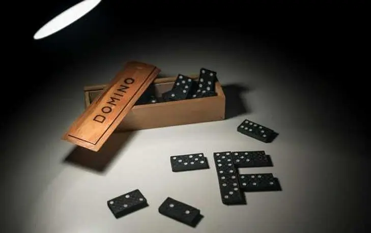 Một vài kiểu chơi Domino